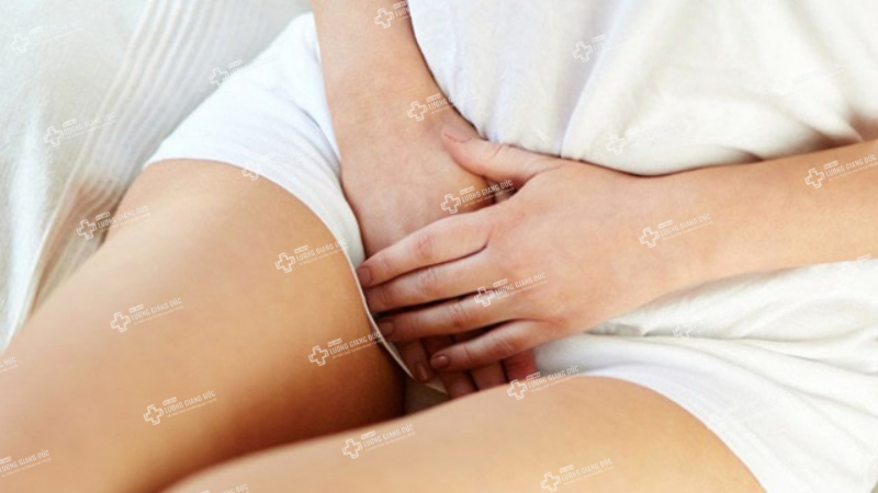 tan-trang-co-be-o-dau-uy-tin